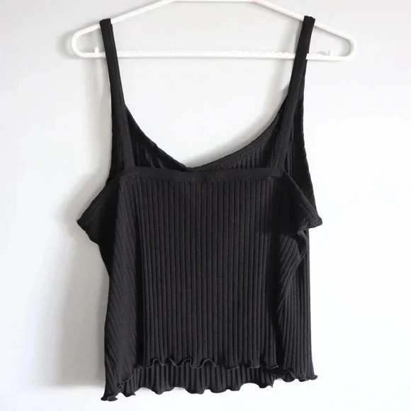 Old Navy Women's XL Black Ribbed Fitted Stretchy Cropped Sleeveless Tank Top - Picture 2 of 7